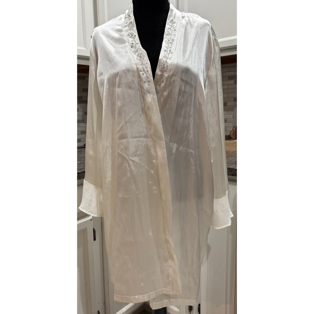 Vintage California Dynasty Ivory Satin Robe L Sequin Ruffle RMD031 No Sash - Picture 10 of 10